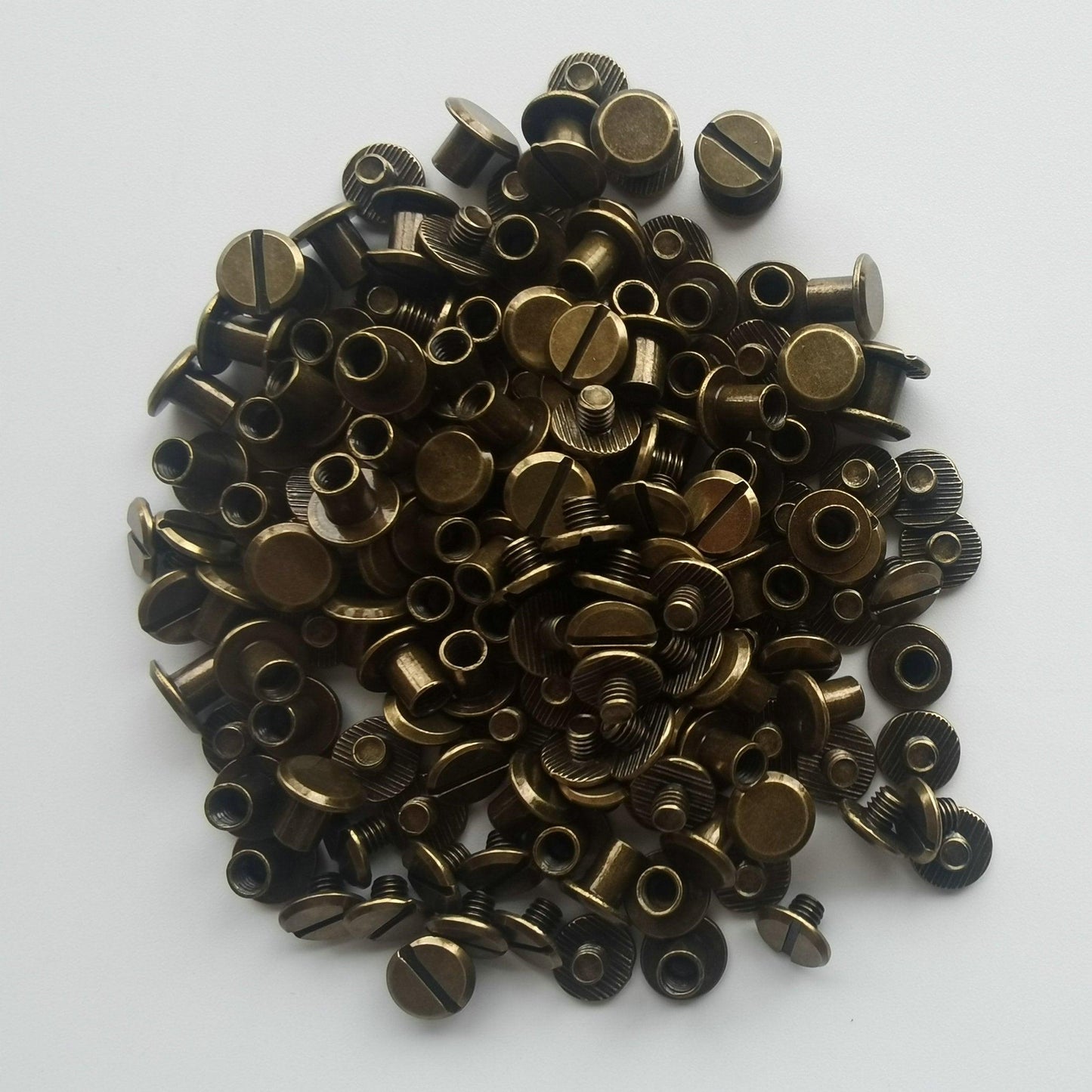 Chicago Screw - 6mm Antique Bronze - Cams Cords