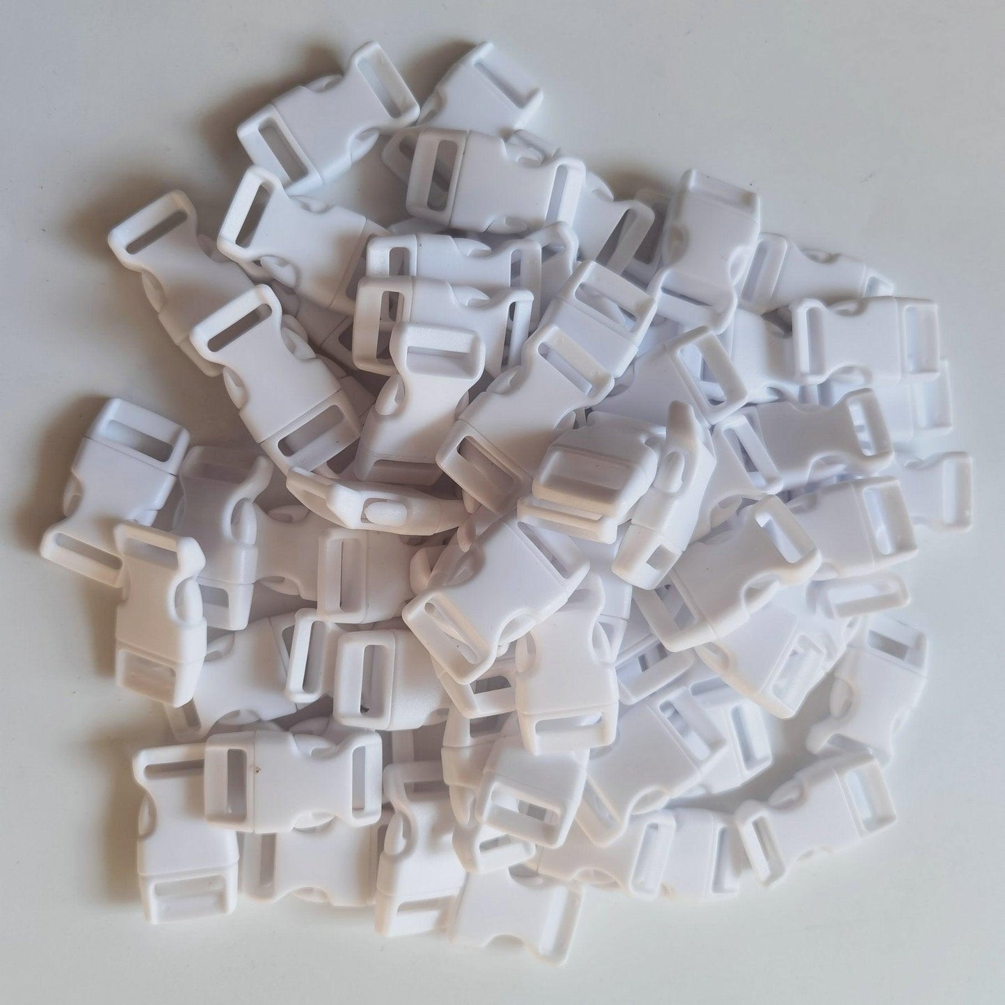 White Buckles - 15mm - Cams Cords