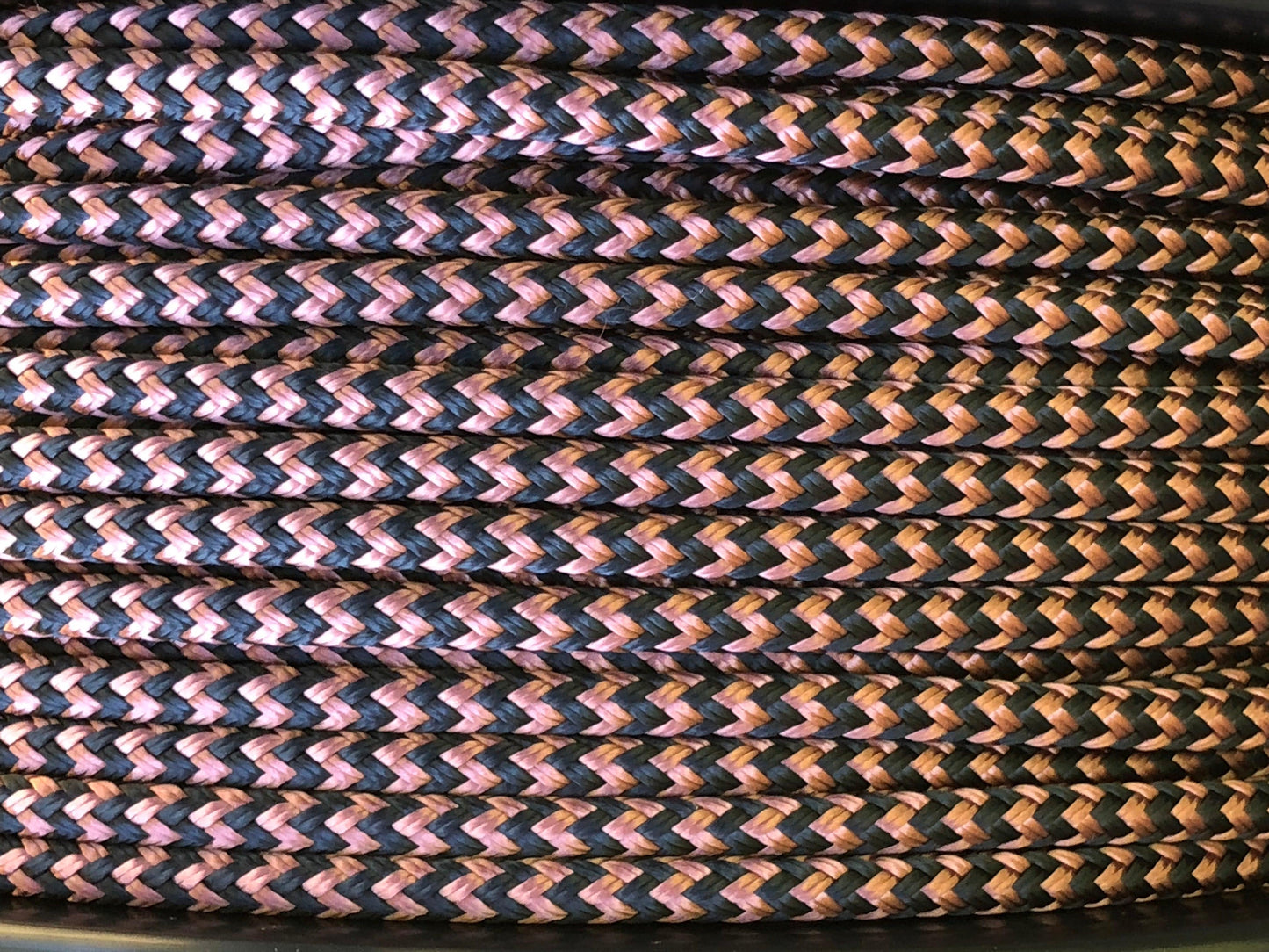 Zig Zag - Brown-Black halter - 6mm * - Cams Cords