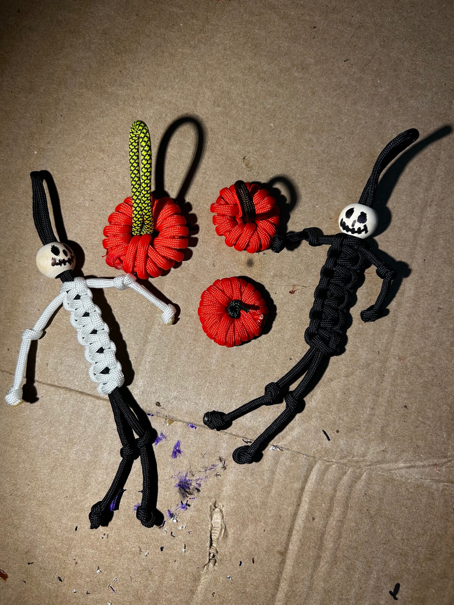 Cams Cords | Halloween Craft Kit | Paracord Craft Kit for Kids
