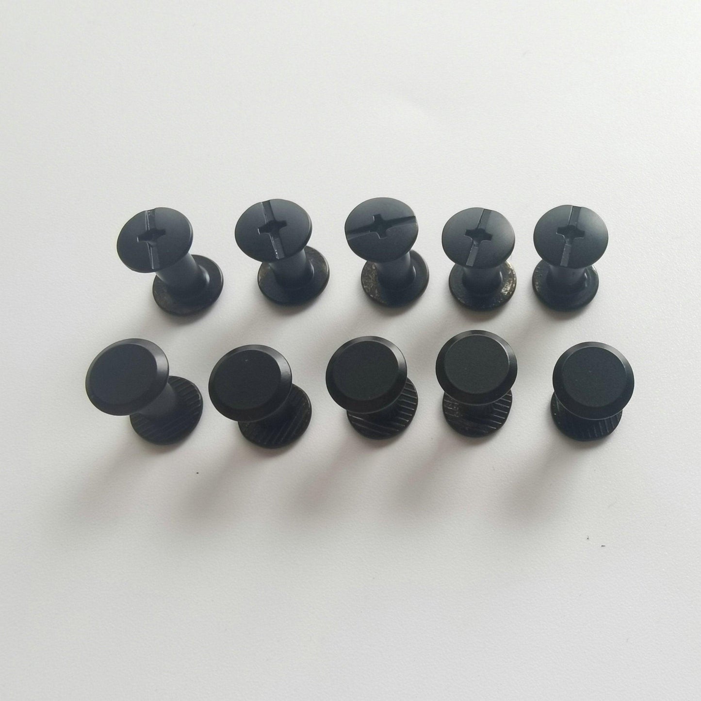 Chicago Screw - 12mm Black - Cams Cords