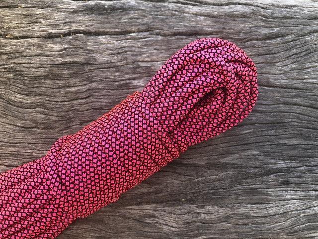 Diamonds - Neon Pink Paracord - Cams Cords