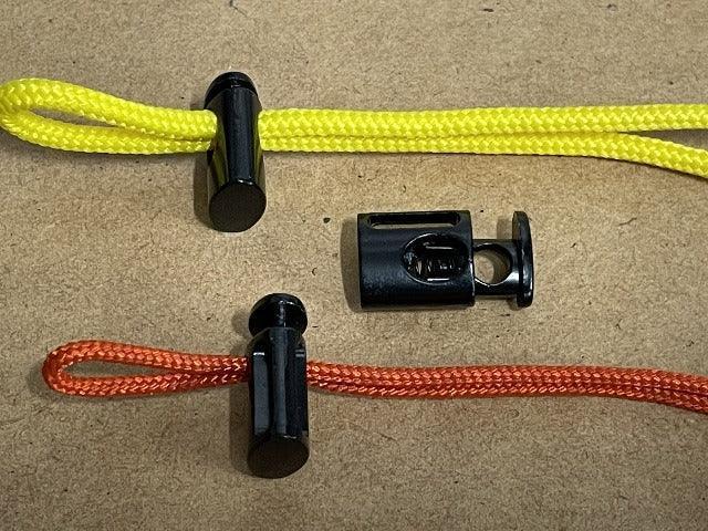 Metal single cord lock with webbing slot - Black - Cams Cords