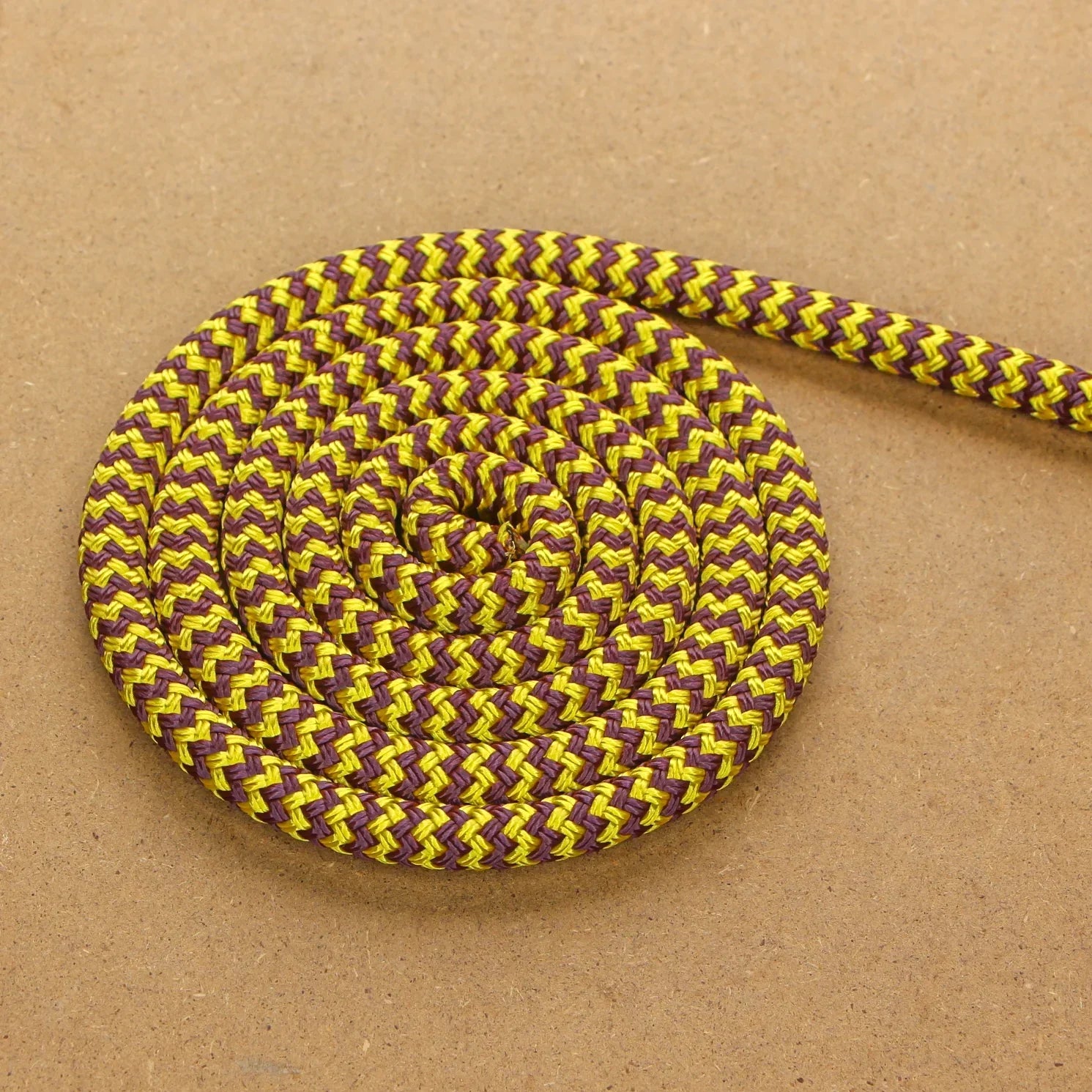 Zig Zag - Burgundy-Yellow halter - 6mm * - Cams Cords